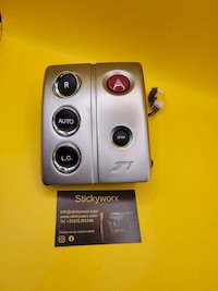 gearbox buttons each